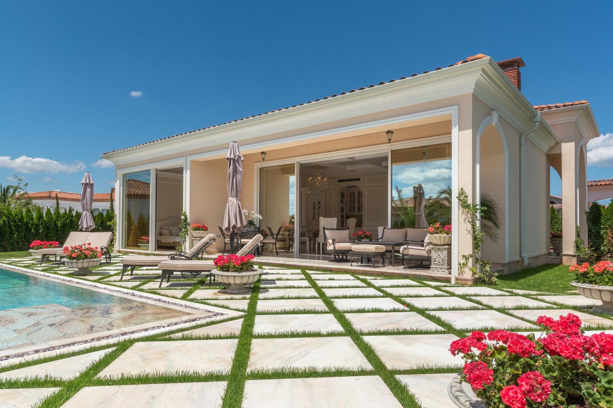 Eden Park Luxury Villas Slântsjev Brjag Rom bilde